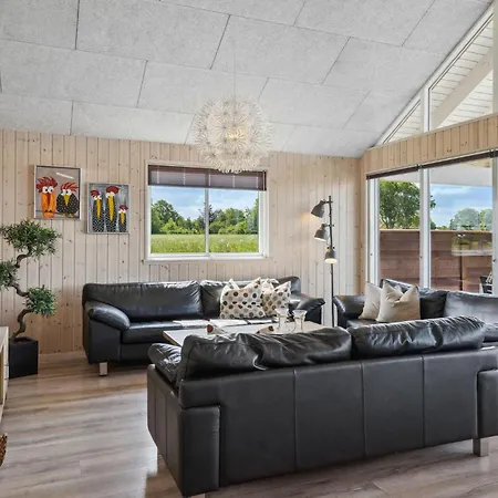 Lovely In With Sauna Semesterbostad *