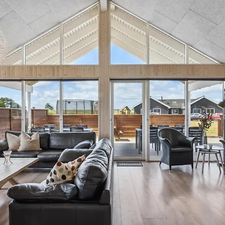Lovely In With Sauna Holiday home *